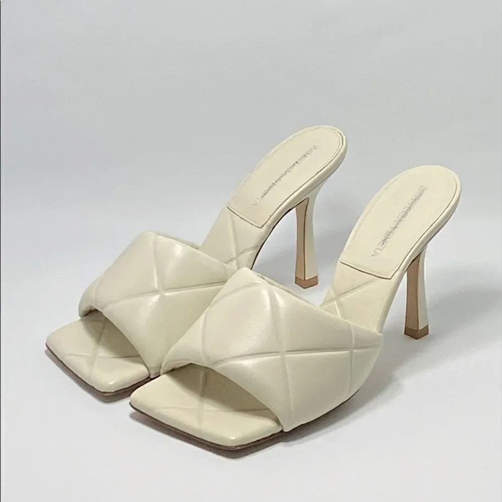 Bottega Veneta Lido Leather Mules size 36.5